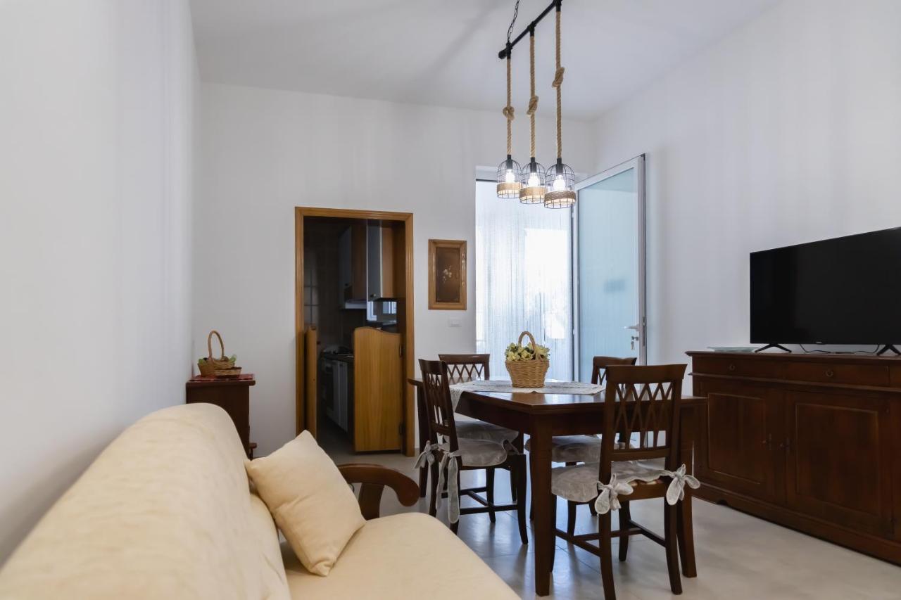 Villa Ammare Marina di Lizzano Eksteriør billede