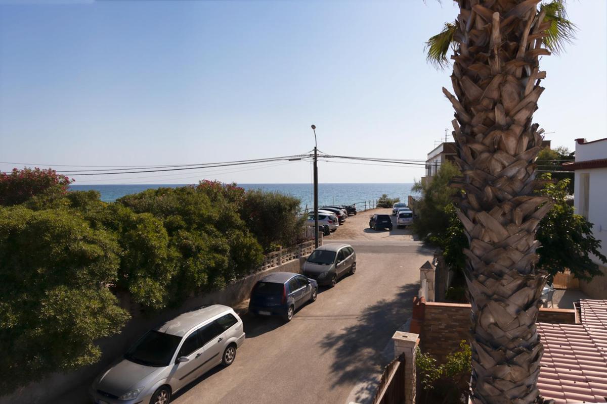 Villa Ammare Marina di Lizzano Eksteriør billede