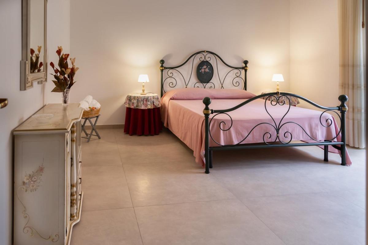 Villa Ammare Marina di Lizzano Eksteriør billede